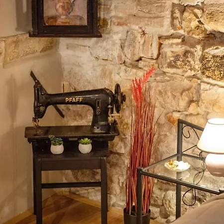 Casa Kaligari History Old Town Apartman