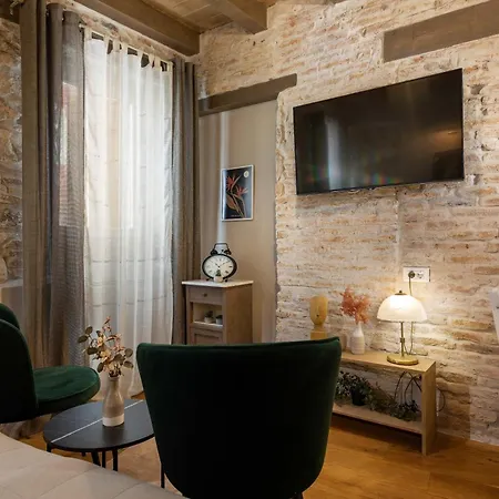 Apartment Casa Kaligari History